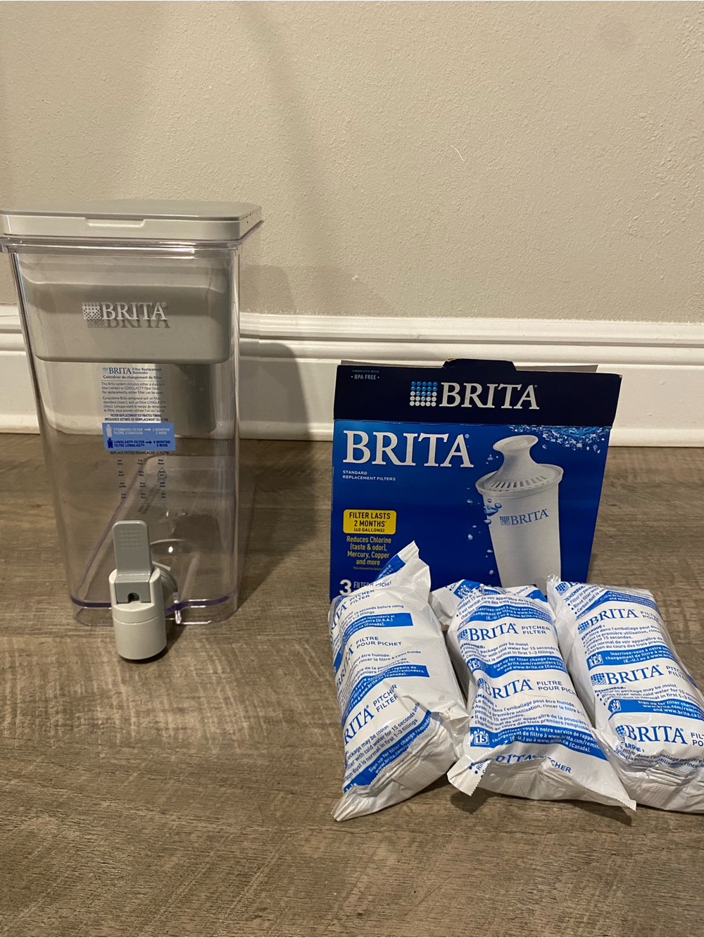 Brita Clear Dispenser with Gray Lid and Spigot plus 3 Replacement Filters